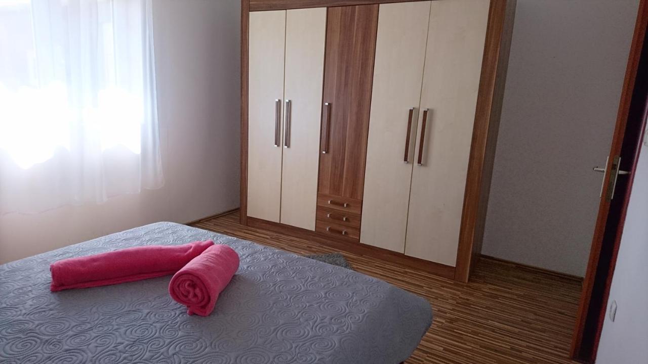 Apartman Vuleta Ражанац Экстерьер фото